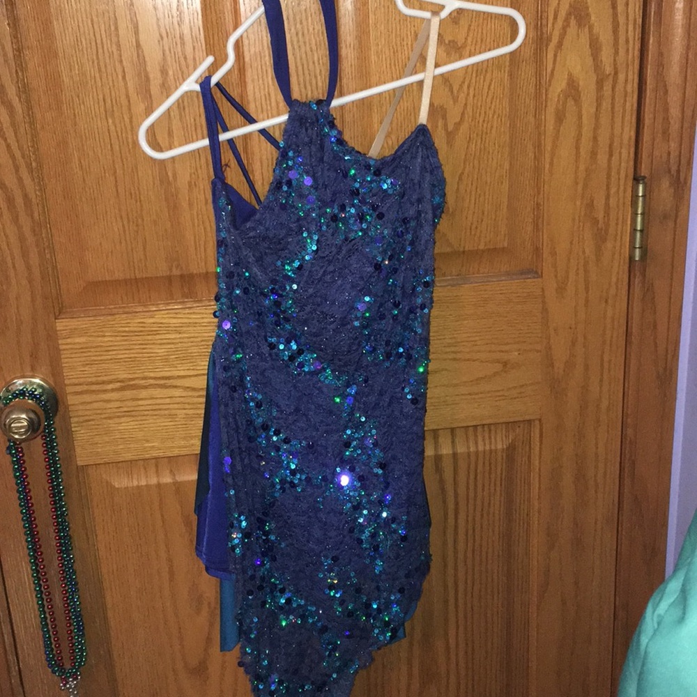Figure skating outfit